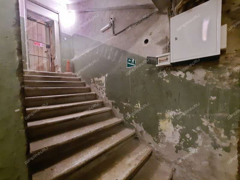 помещение под склад на Ватутина ул., д.11