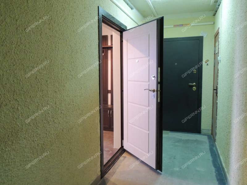 однокомнатная квартира на бульваре 60-летия Октября дом 21 к2