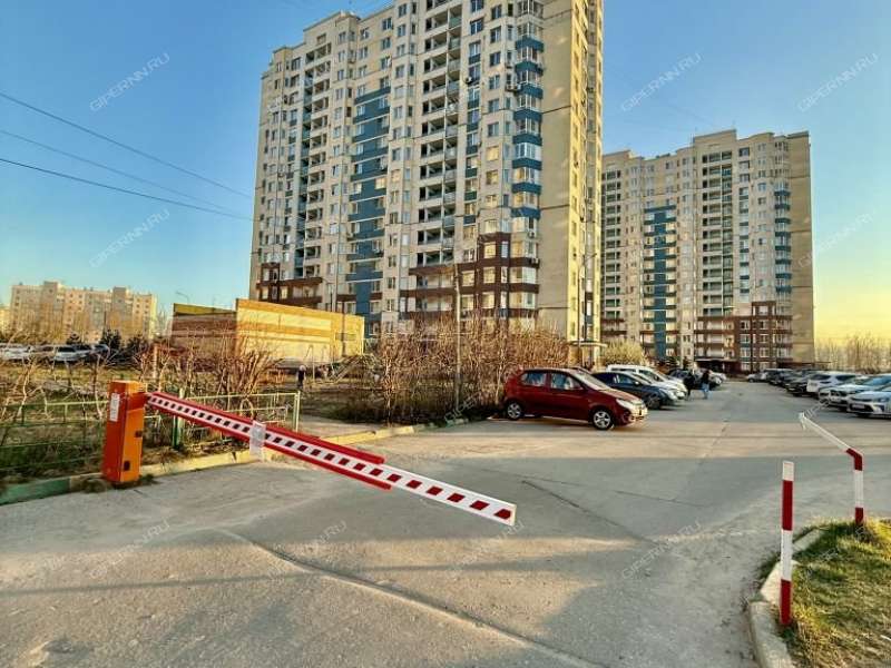 двухкомнатная квартира на улице Героя Шнитникова дом 3