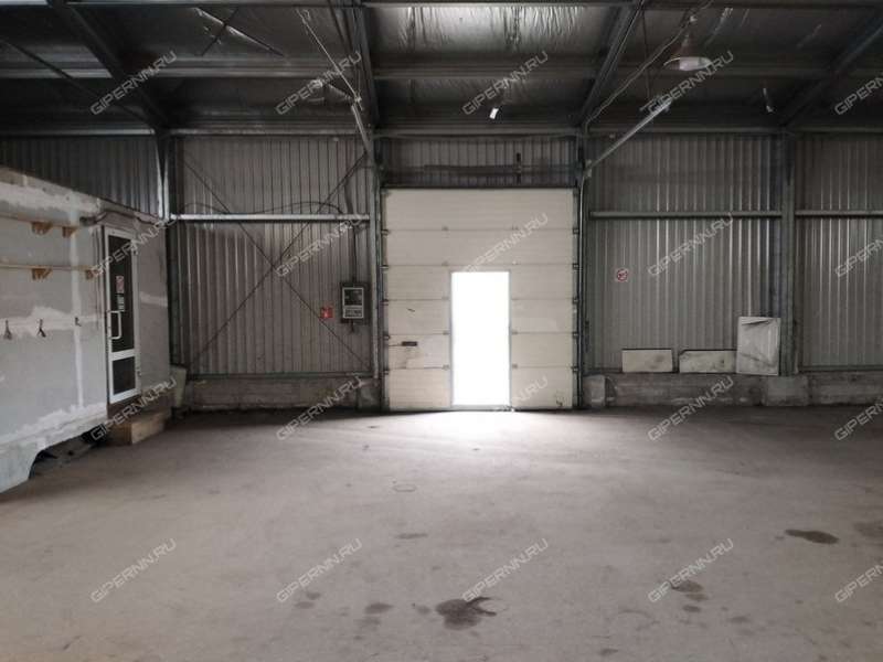 помещение под склад на Комсомольское шоссе, д.4