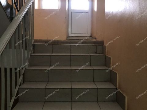 2-komnatnaya-prosp-gagarina-d-103 фото