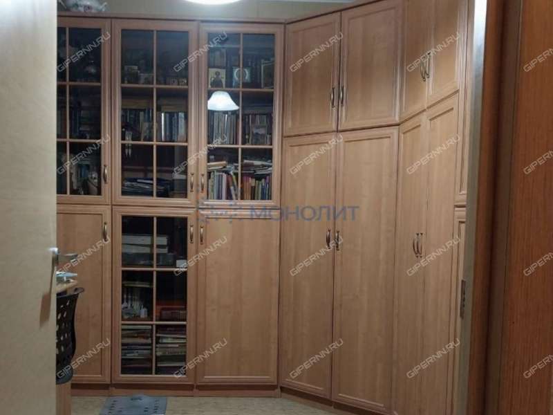 четырёхкомнатная квартира на проспекте Ленина дом 30В