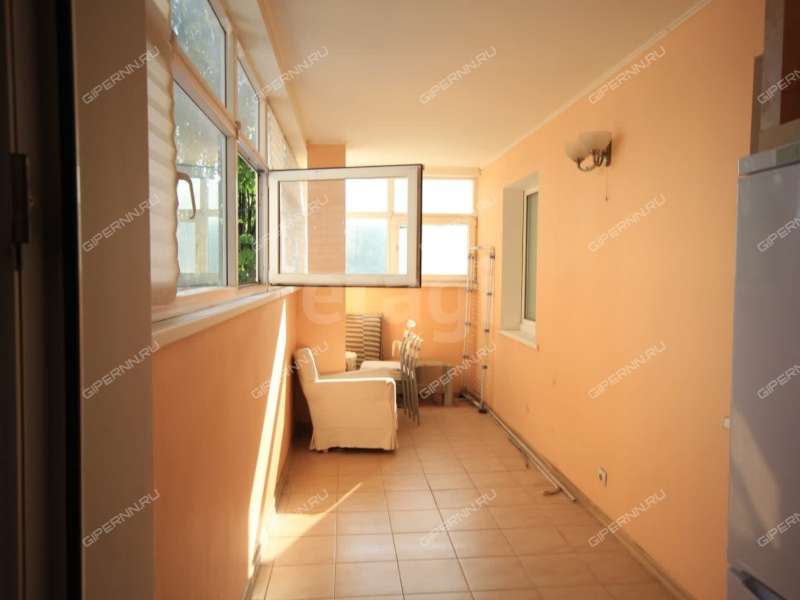 двухкомнатная квартира на Ошарской улице дом 98