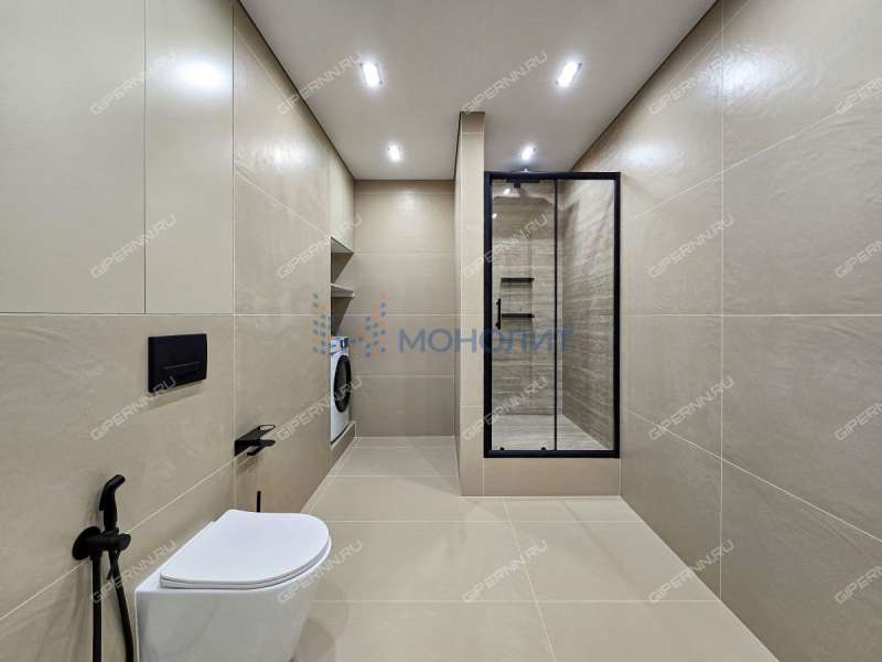 трёхкомнатная квартира на Лысогорской улице дом 89 к1