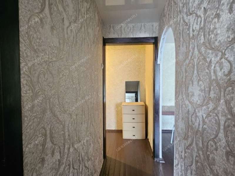 однокомнатная квартира на улице Лескова дом 60