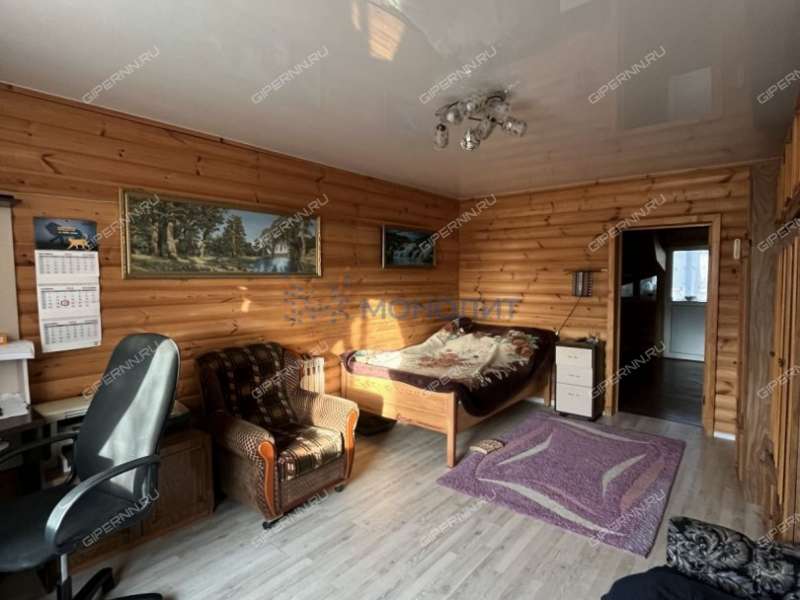 дом на  деревня Овсянка