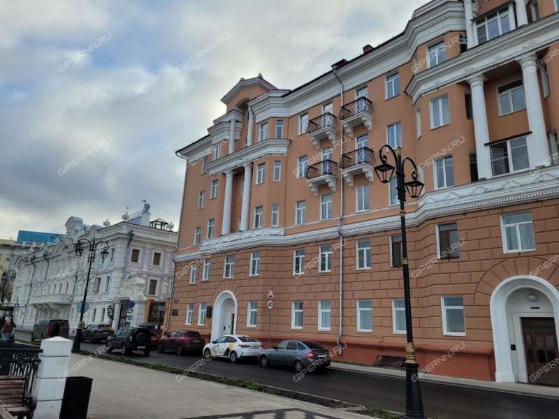 трёхкомнатная квартира на Верхне-Волжской набережной дом 6