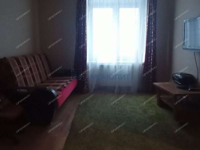 трёхкомнатная квартира на Новосоветской улице дом 4