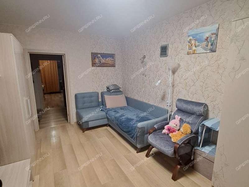 двухкомнатная квартира в 6-м микрорайоне дом 38 город Кстово