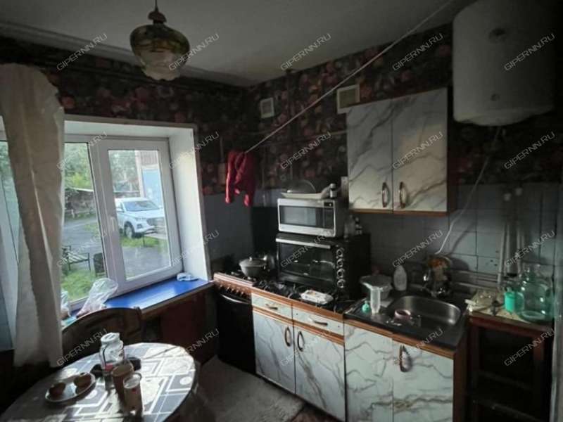 трёхкомнатная квартира на Молодёжной улице дом 9 село Зиняки