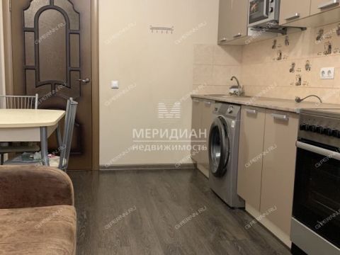 1-komnatnaya-ul-vasiliya-ivanova-d-23a фото