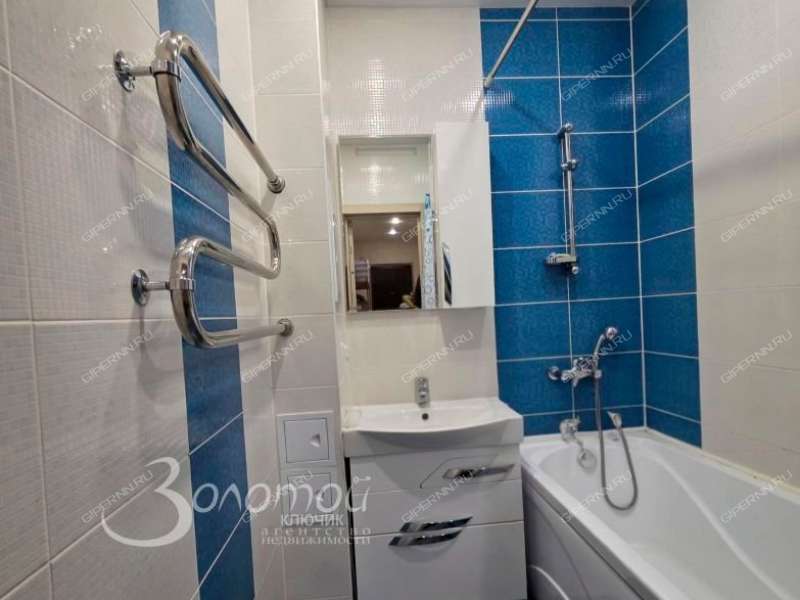 трёхкомнатная квартира на Южном бульваре дом 1