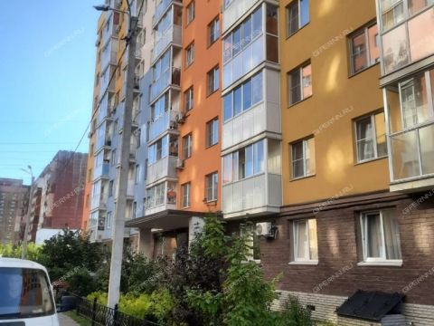 2-komnatnaya-ul-dvizhencev-d-34 фото