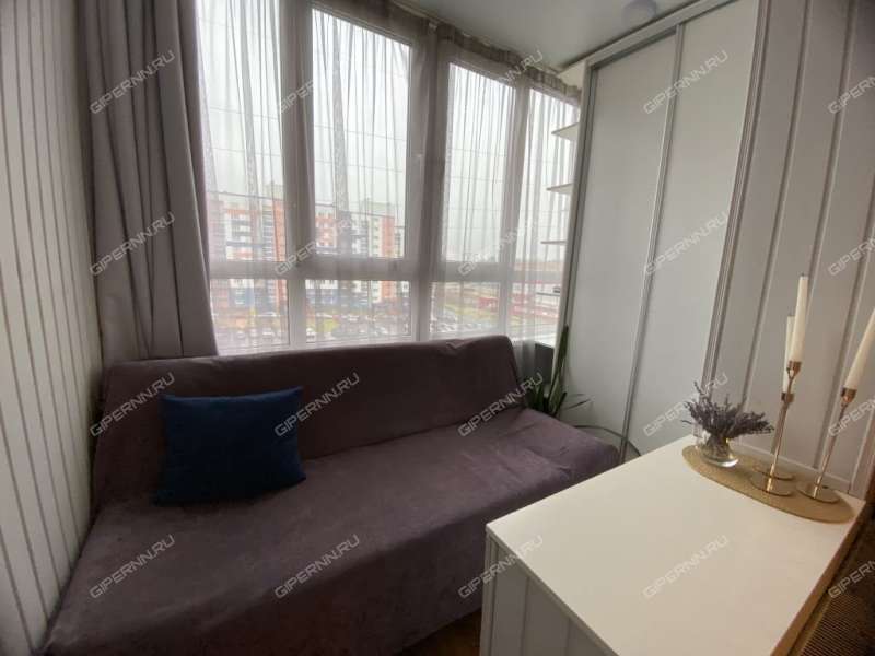 двухкомнатная квартира на улице Родионова дом 165 к1