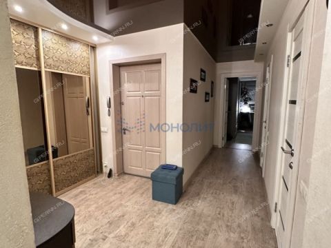 2-komnatnaya-nab-volzhskaya-d-24 фото