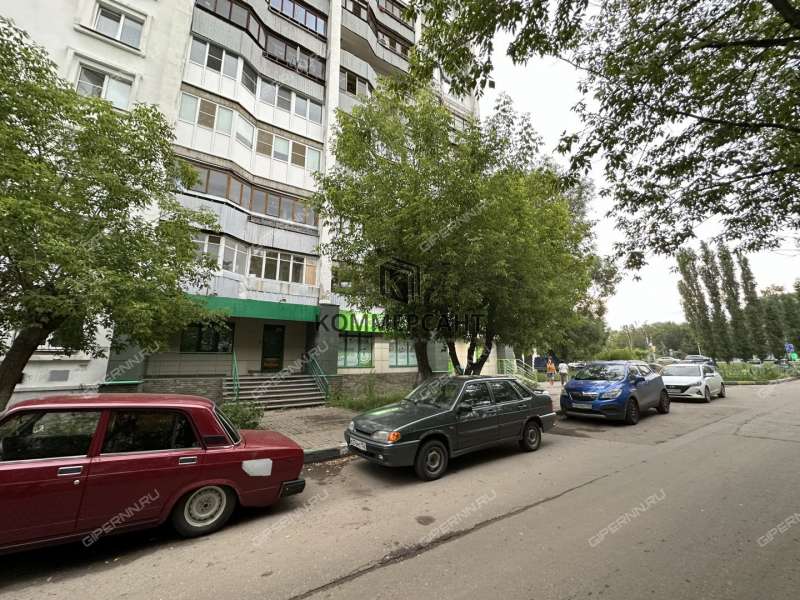 помещение под торговую площадь на проспекте Ленина