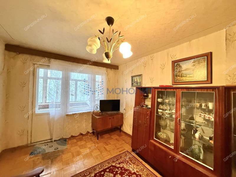 трёхкомнатная квартира на улице Маршала Рокоссовского дом 2