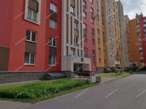 kvartira-studiya-prosp-geroev-donbassa-d-7 фото