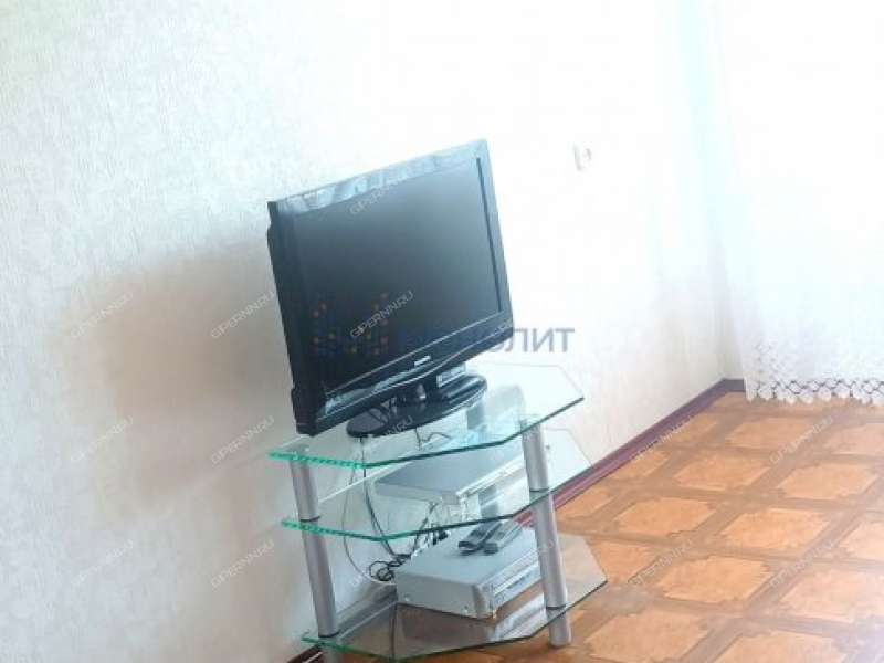 двухкомнатная квартира на улице Героя Советского Союза Усилова дом 2