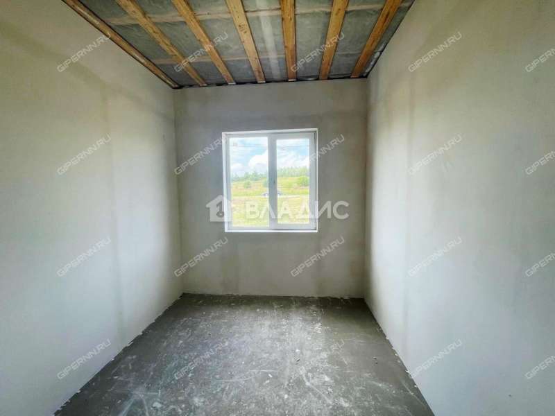 дом на улице Аверьянова деревня Студенец