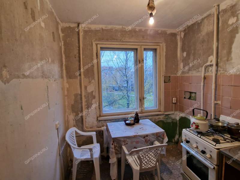 двухкомнатная квартира в 3-м микрорайоне дом 6 город Кстово