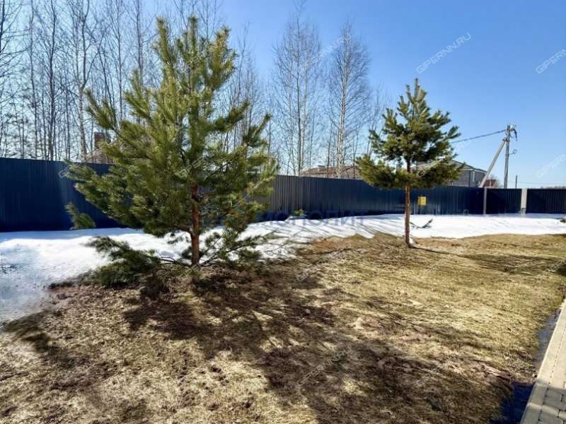 дом на Молодёжной улице деревня Черемисское