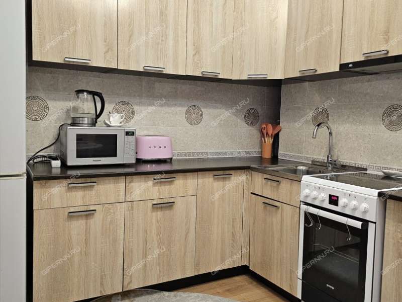 однокомнатная квартира на бульваре 60-летия Октября дом 23 к4