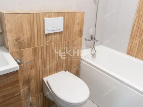 1-komnatnaya-ul-sergeya-akimova-d-50 фото