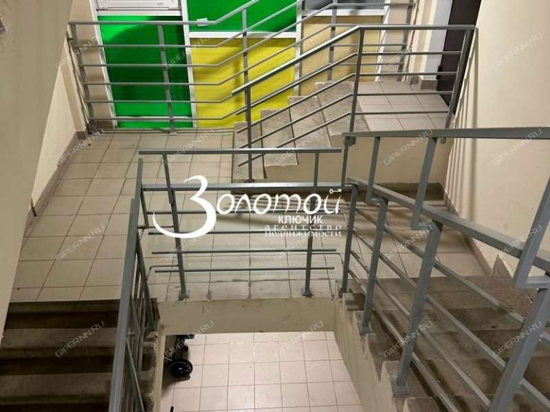 однокомнатная квартира на Изумрудной улице дом 22 к1 посёлок Культура