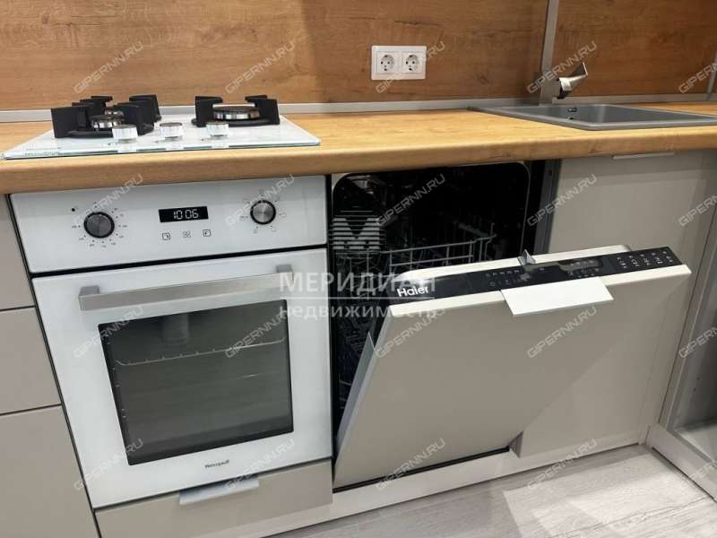 двухкомнатная квартира на улице Академика Лебедева дом 12