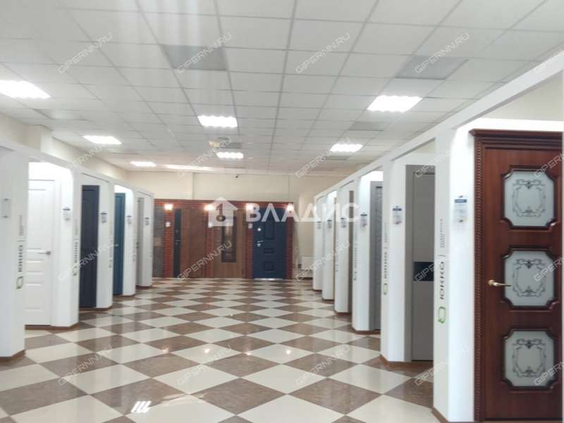 помещение под торговую площадь на улице Мичурина