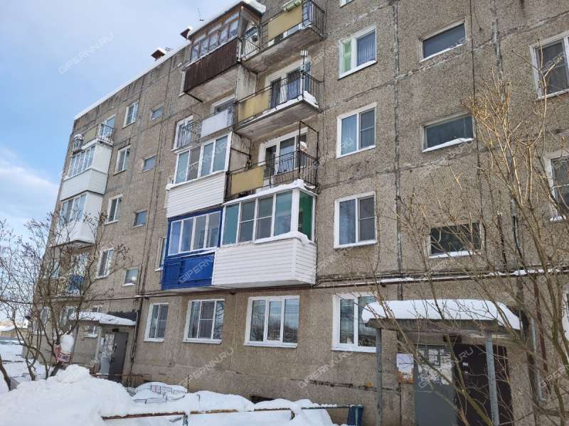 четырёхкомнатная квартира на Школьной улице дом 26 село Линда