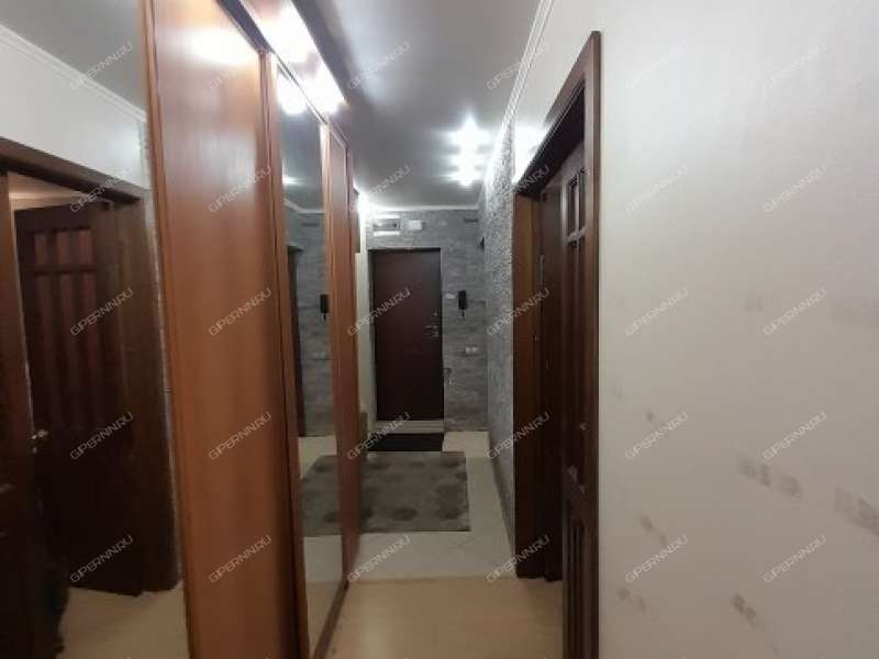 трёхкомнатная квартира на улице Максима Горького дом 152