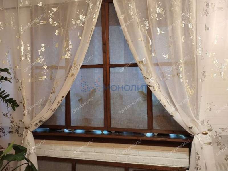 однокомнатная квартира на бульваре 60-летия Октября дом 5а