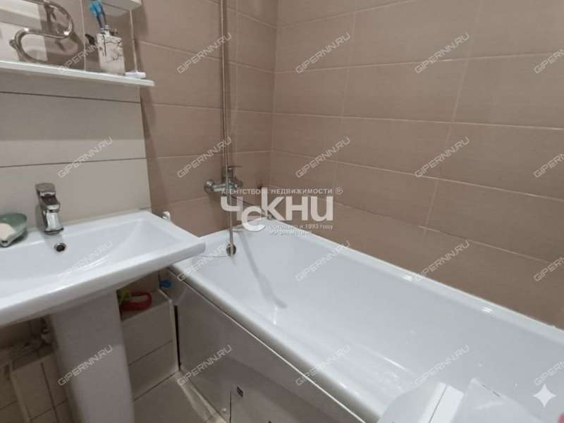 двухкомнатная квартира на улице Коперника дом 2