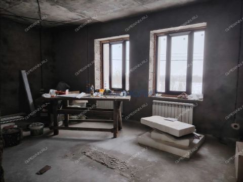 dom-rabochiy-poselok-maloe-kozino-balahninskiy-municipalnyy-okrug фото