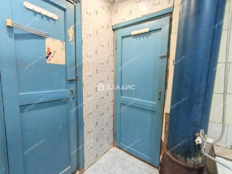 1-komnatnaya-rabochiy-poselok-buturlino-buturlinskiy-municipalnyy-okrug фото