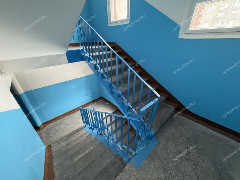 2-komnatnaya-ul-sazanova-d-5 фото