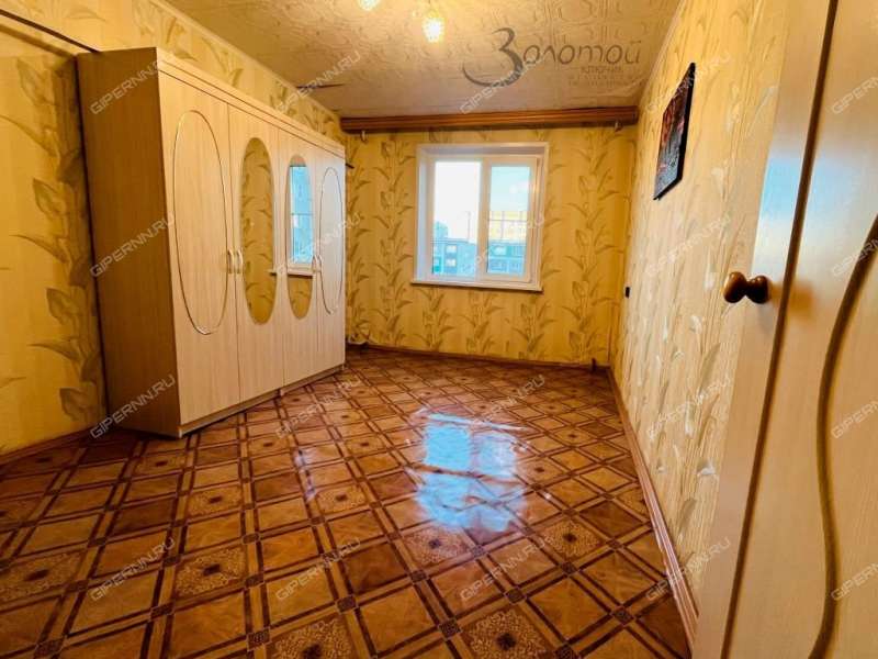 трёхкомнатная квартира на улице Челюскинцев дом 15