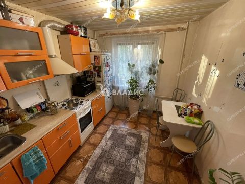 2-komnatnaya-ul-strokina-d-8 фото