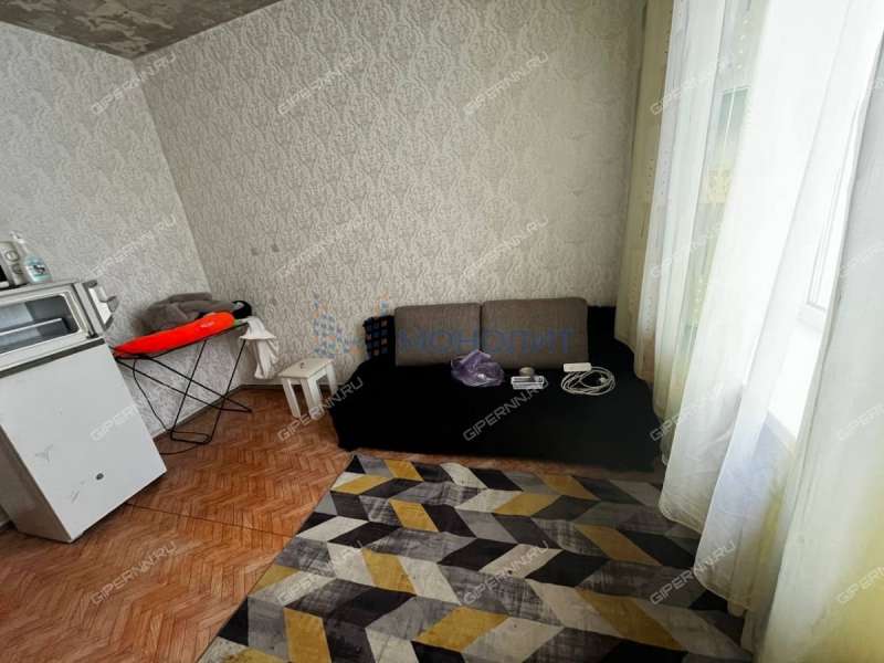 комната в доме 13А на улице Космонавта Комарова