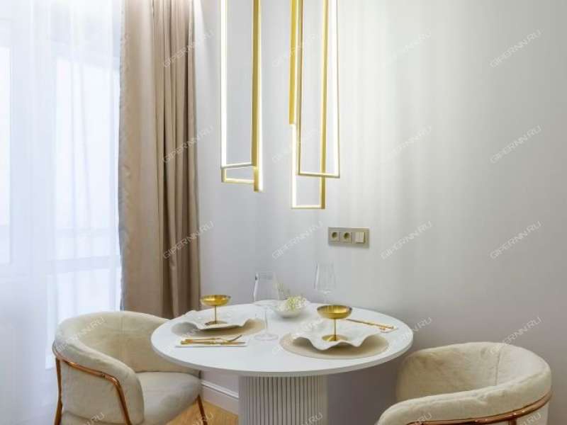 трёхкомнатная квартира на Светлогорской улице дом 6