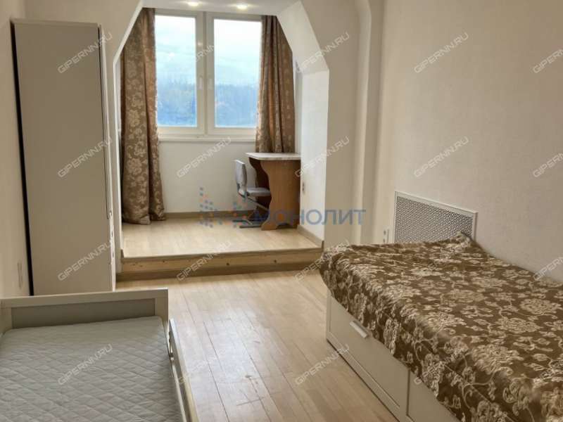 трёхкомнатная квартира на Юбилейной улице дом 28