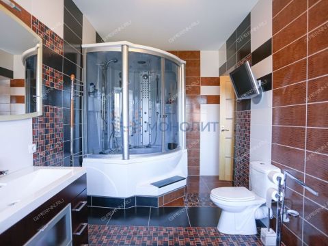 dom-ul-vali-kotika-d-10b фото